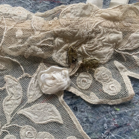 Antique 20s cream floral fairy dress piece - Picture 9 of 16